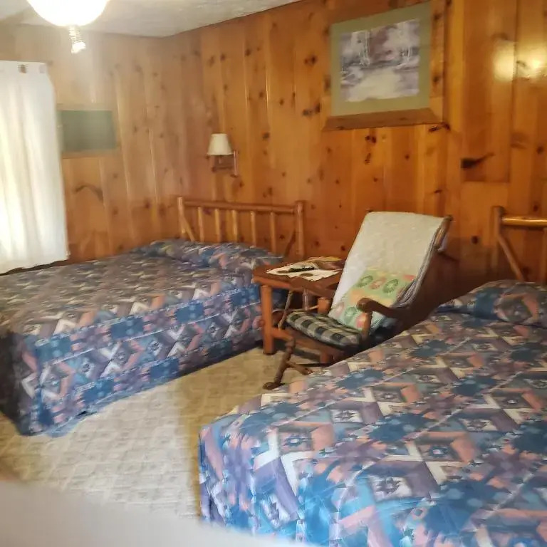 Birchwood Motel