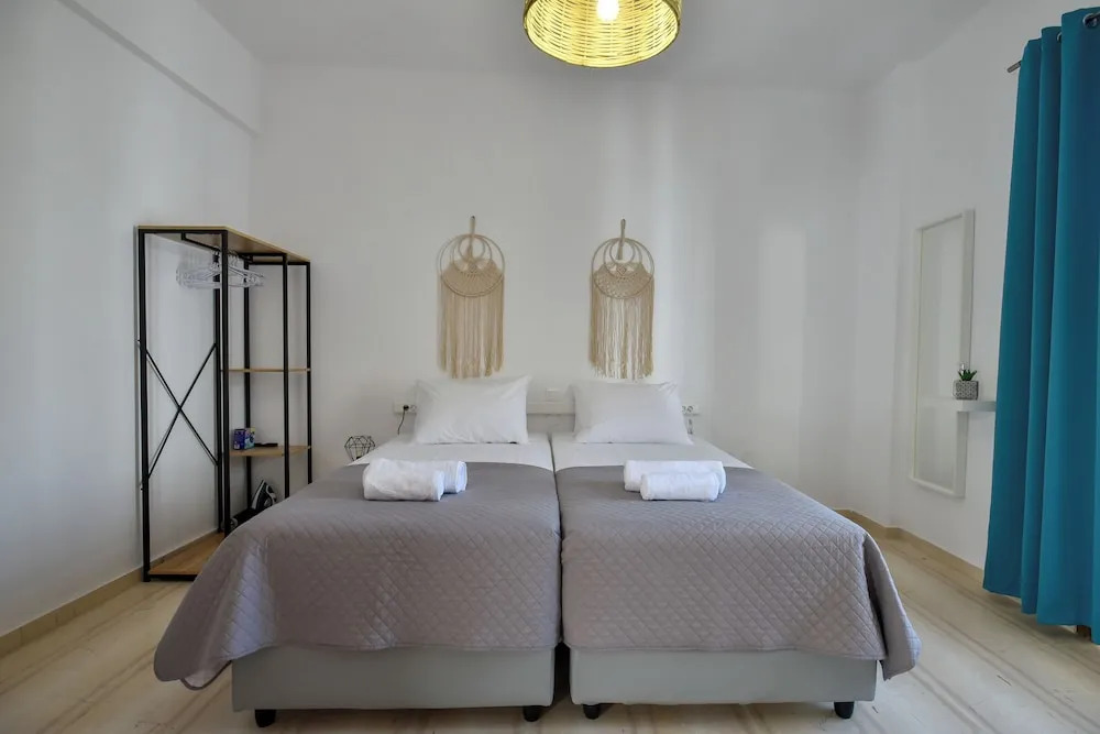 Renia Studios - Pool & Beach in 150m - Agia Pelagia