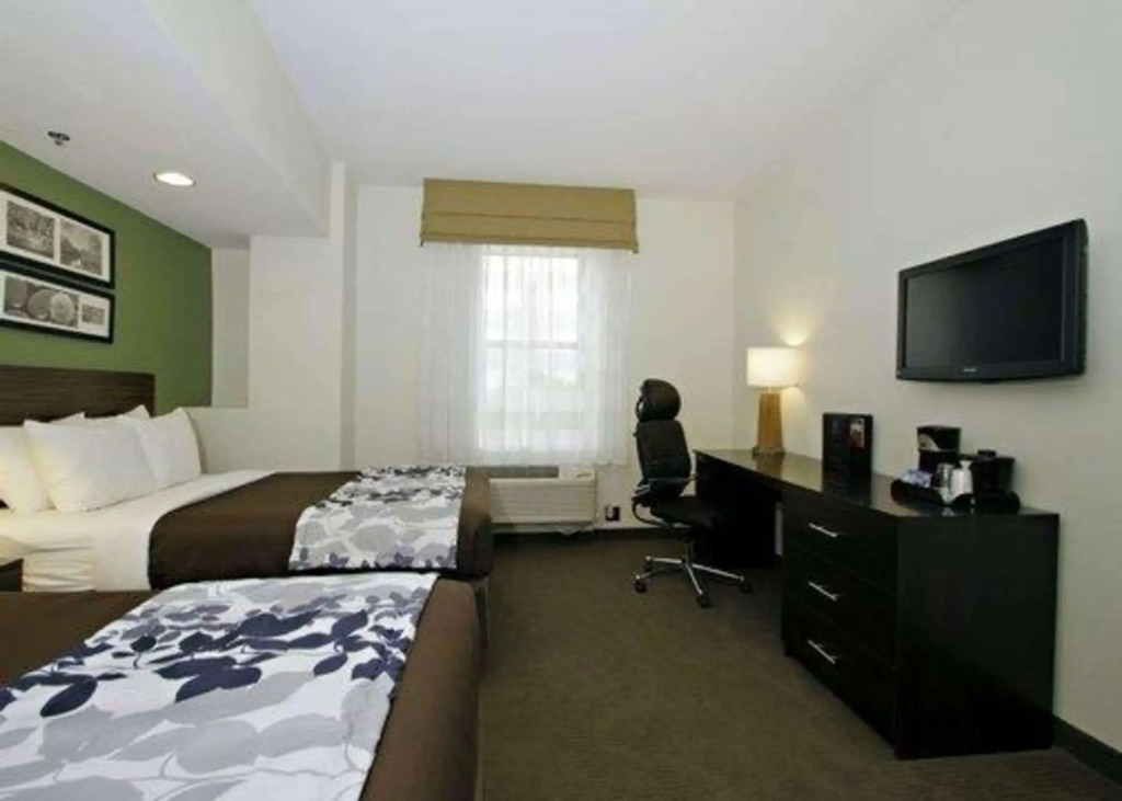 Sleep Inn & Suites Downtown Inner Harbor