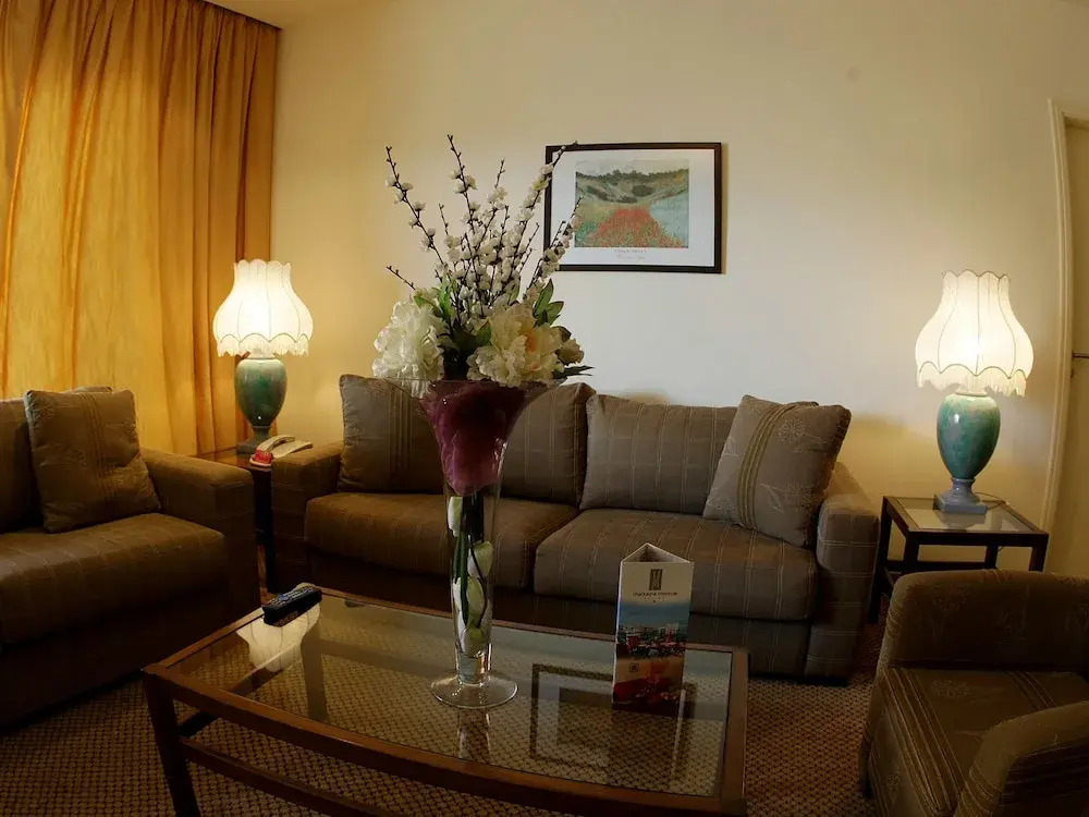 Markazia Suites