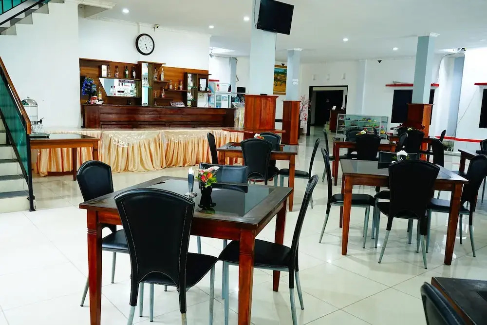 Oyo 480 Hotel Demuon