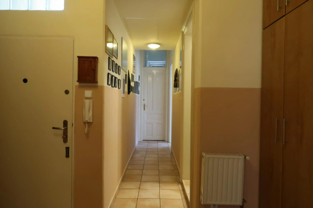 Apartment Themis