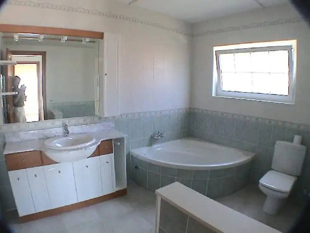 Villa - 4 Bedrooms with Pool, WiFi and Sea views - 107933