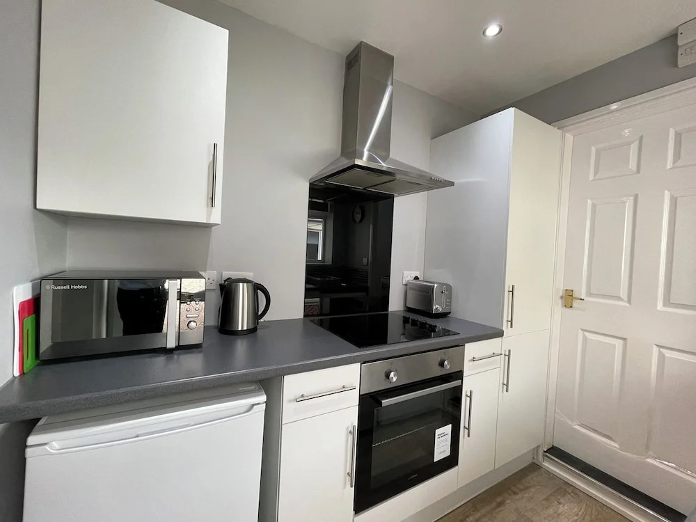 Cosy & Comfortable Apt with Parking