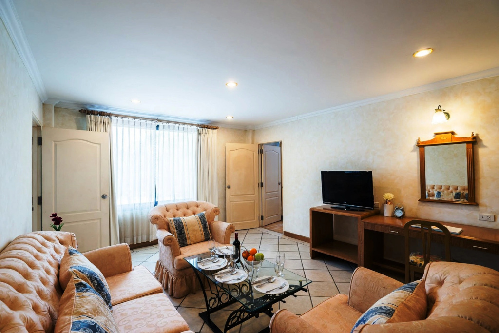 Horseshoe Point Resort