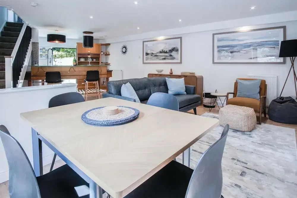 The Cottage - 2 Bedroom Cottage - Tenby