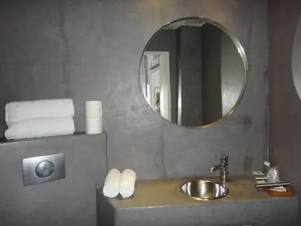 Hotel B Lodge