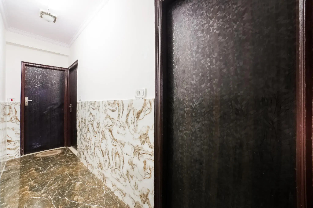 Hotel 3 Star by OYO Rooms