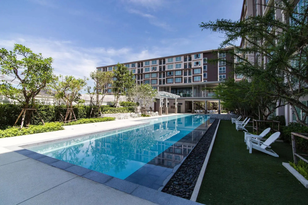 First Choice Suites By The Sea