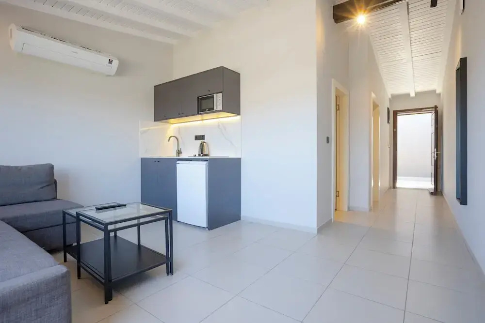 AEGEAN Apartments - Marina & Chios Island View