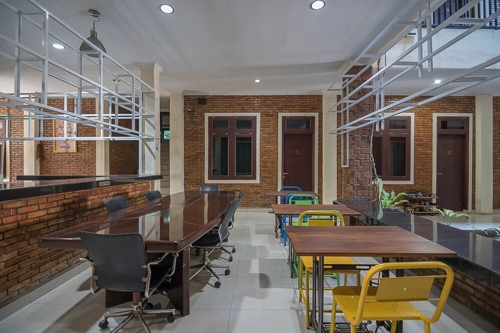 Bengawan Residence 66 by RedDoorz