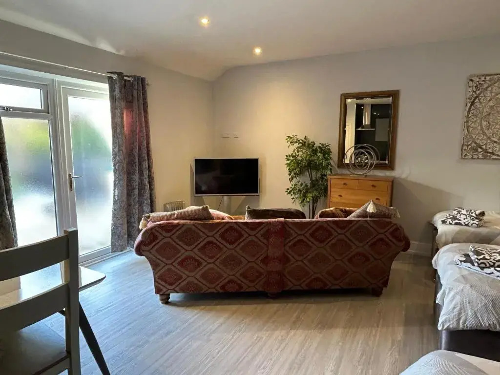 Southernwood - Family Studio