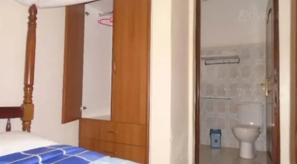 Paula Guest House
