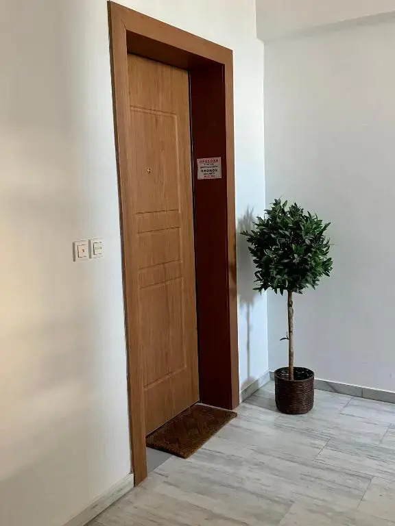 Ideal location, 360 sea view, 2 beds, modern apartment