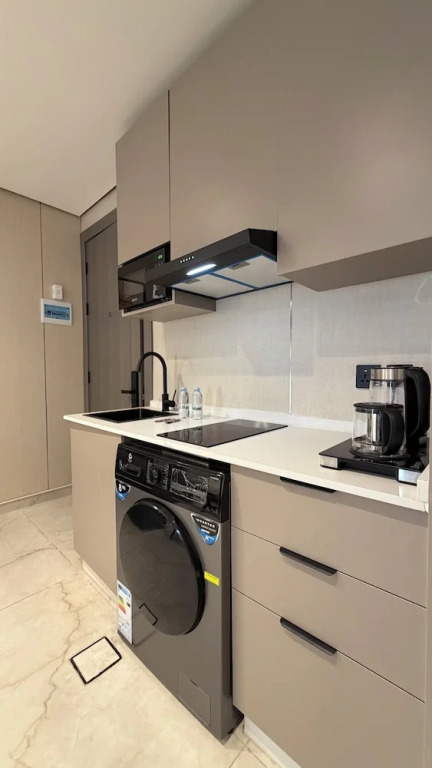 208s Tara-jre Jabal Al Lweibdeh With Stunning View