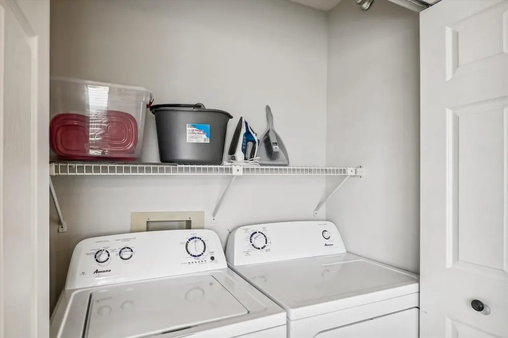 Inlet Reef 619 is a Stunning Sunset View 3 bedroom by RedAwning