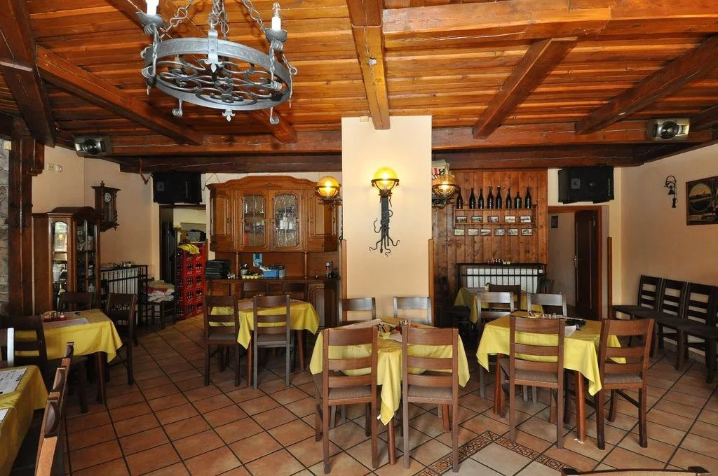 Hotel Na Hradbách