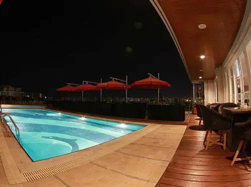 MG Suites Apt 19