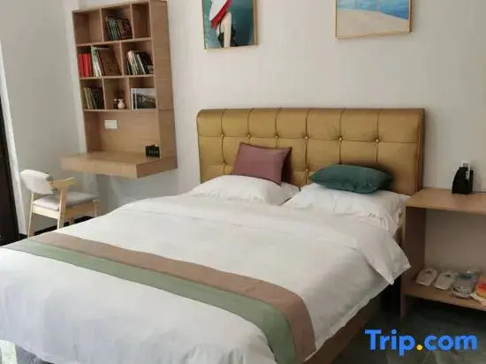 Royal Courtyard Homestay