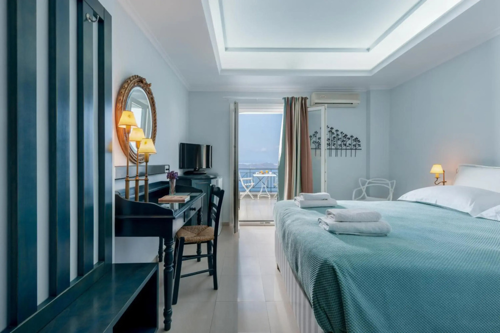 Villa Renos Hotel