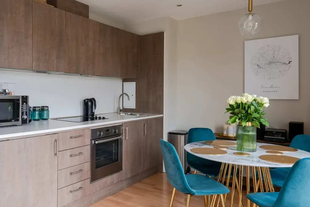 Newly Refurbished 1 Bed, With Balcony, Elephant & Castle/kennington