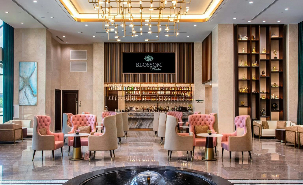 Blossom Hotel Houston, Curio Collection by Hilton