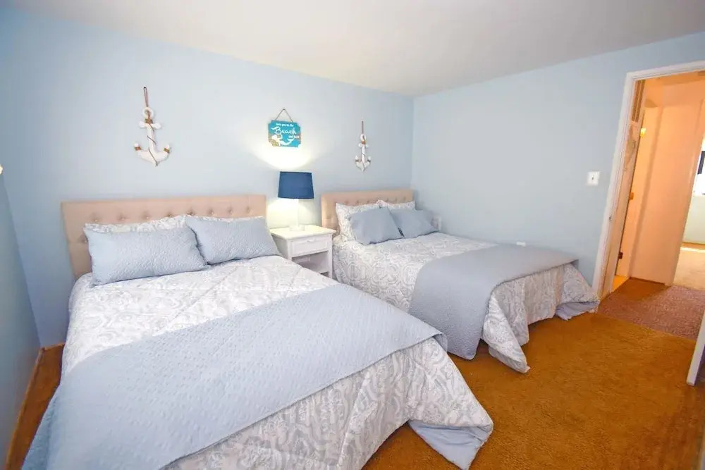 Royal Palm Court 1208-10 - 2 Br Townhouse