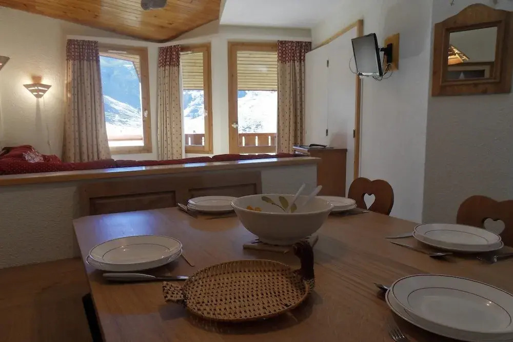 Belle Plagne Apartment on Slopes for 7 People of 40 mÂ² Cal609