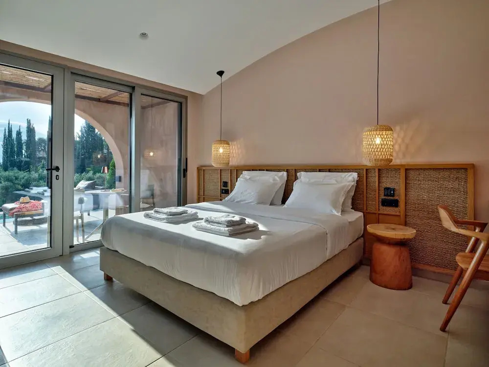 Isavoria Resort