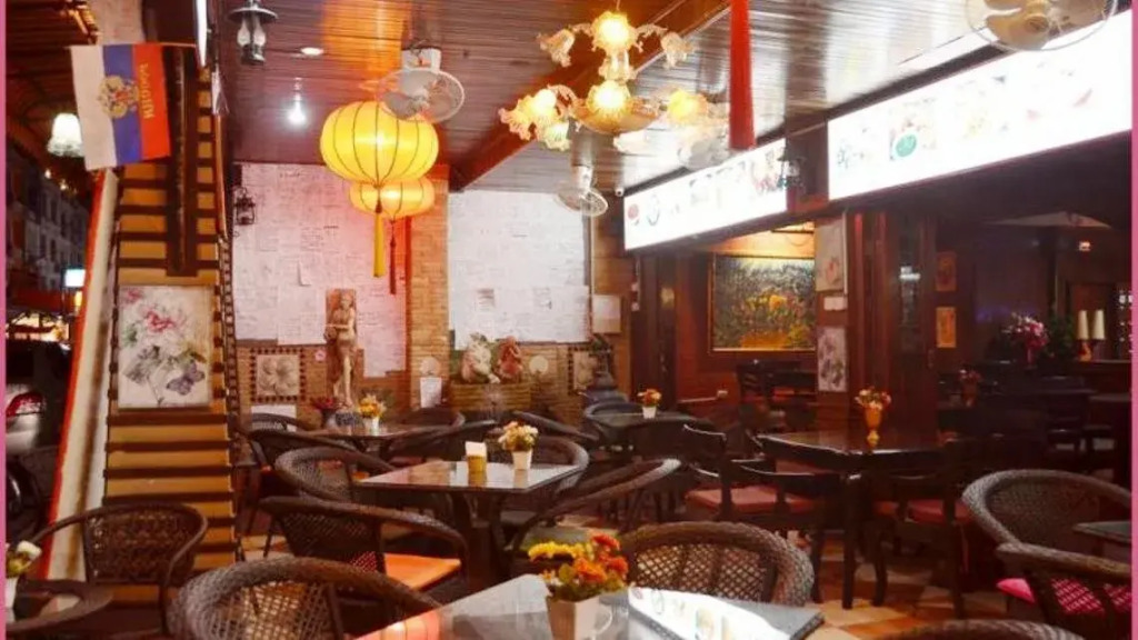 Sanuk Sabai Inn