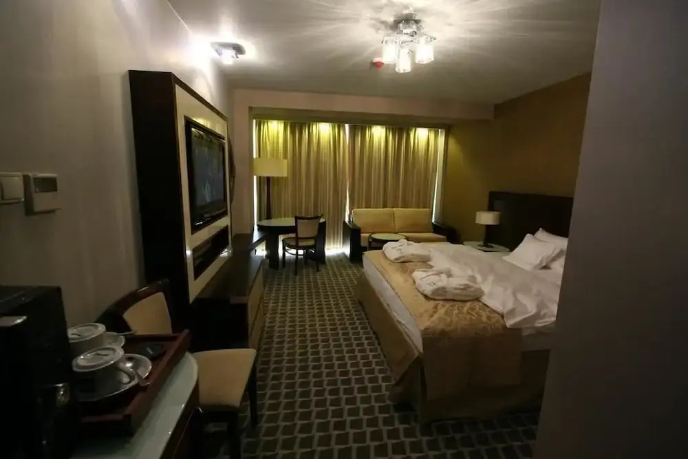 Apartament 214 w Marine Hotel