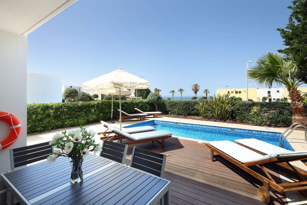 Paradise Cove Beach Villas
