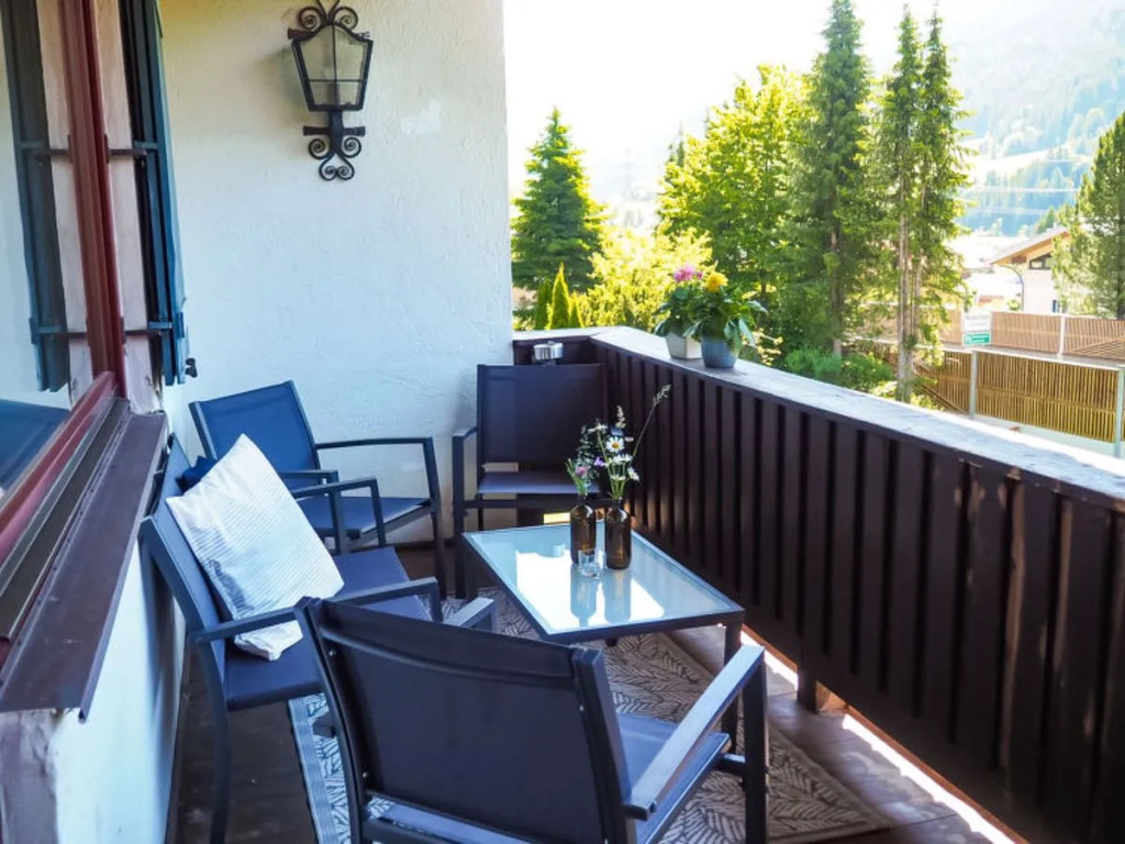 Apartmenthaus Dreier 22597
