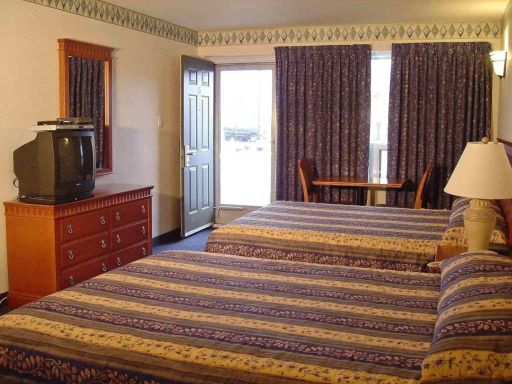 Vaughan Inn