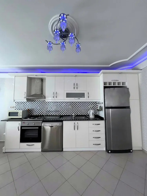 Luxury 2 Bedroom With Pool 300 Meters to the sea