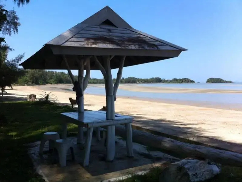 Leaf Boat Hotel(โรงแรมลีฟโบท)