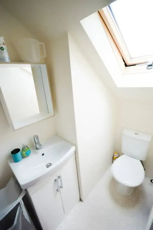 Lovely Home In Bath Close To Oldfield Station