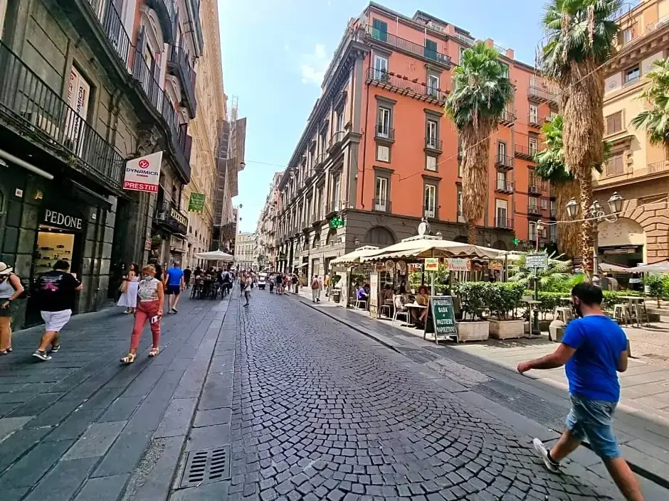 BARBAJA SUITES IN STREET TOLEDO 205