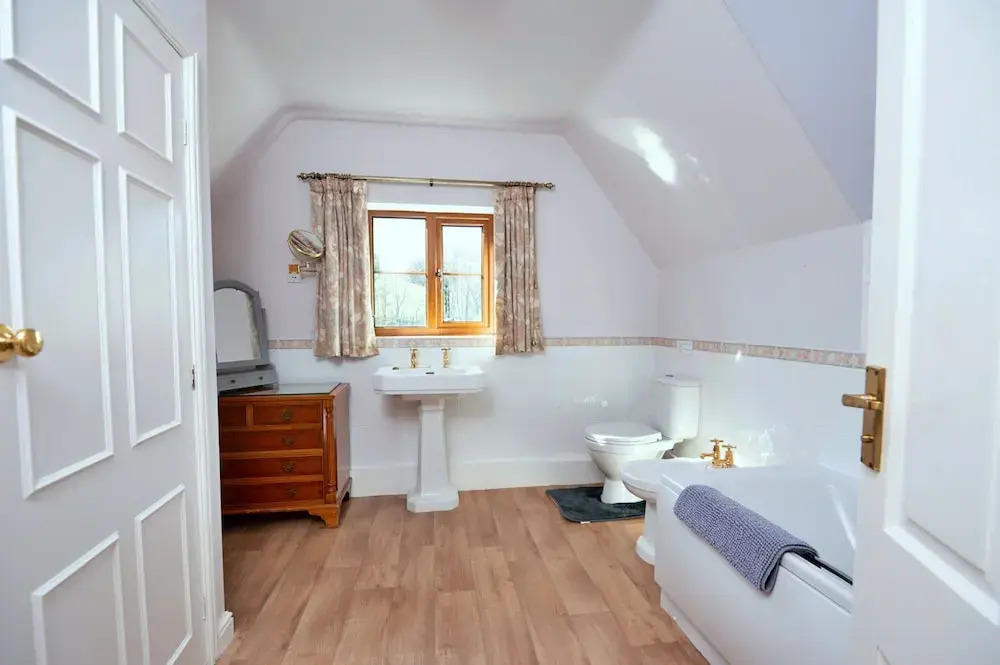 Holiday Home in Mid Wales With Countryside Views
