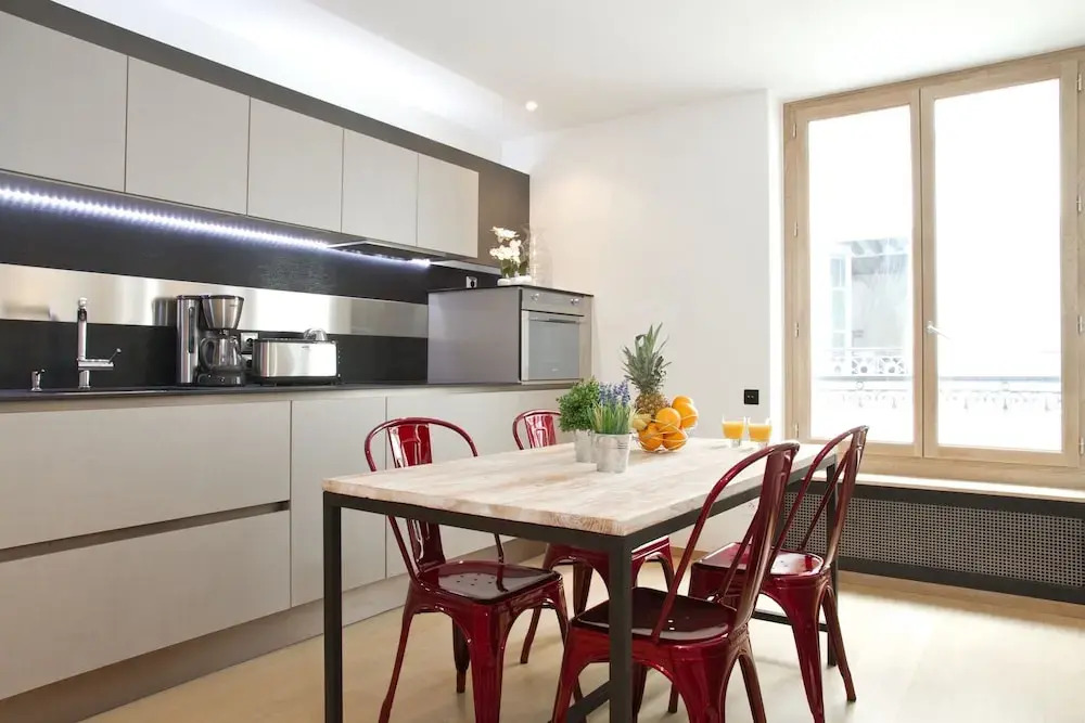St. Germain des Pres Mabillon Apartment