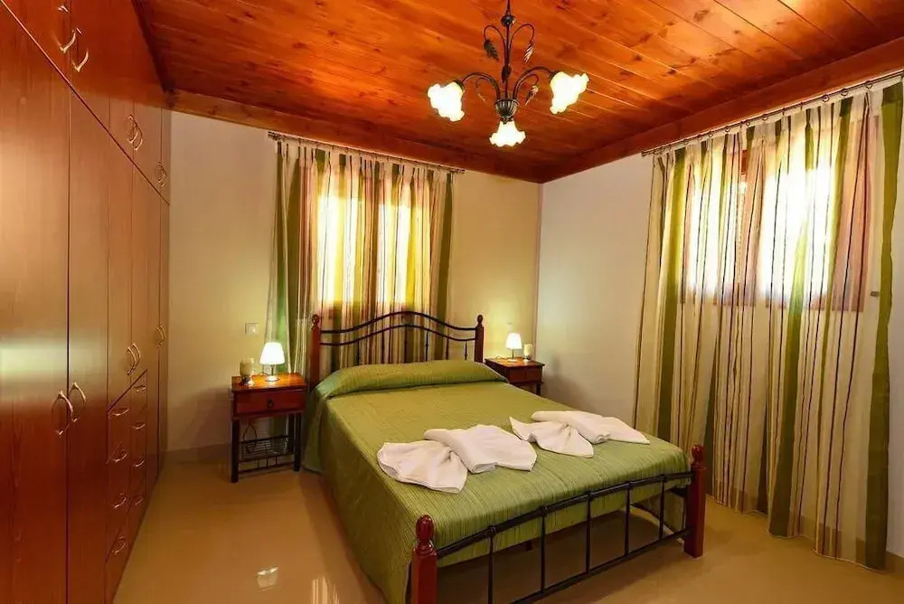 Grecian Villas Chania