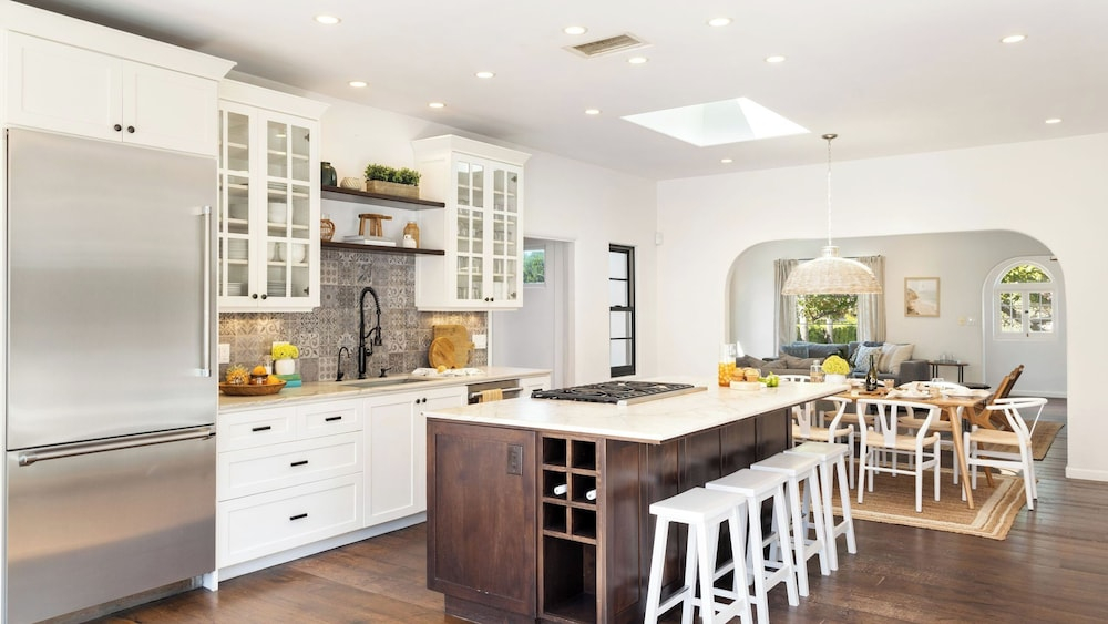 Vista Del Mar by Avantstay Stunning Spanish Inspired Home w/ Pool, Hot Tub & Rooftop Patio