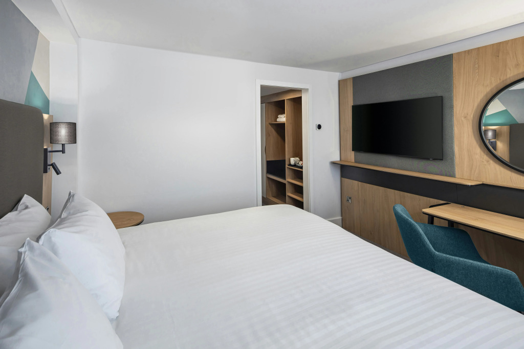 Holiday Inn Southampton-Eastleigh M3, jct13 by IHG