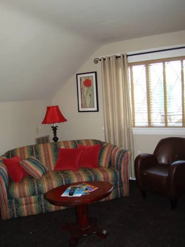 Quamichan Inn