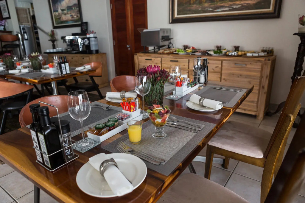 Blaauw Village Guest House