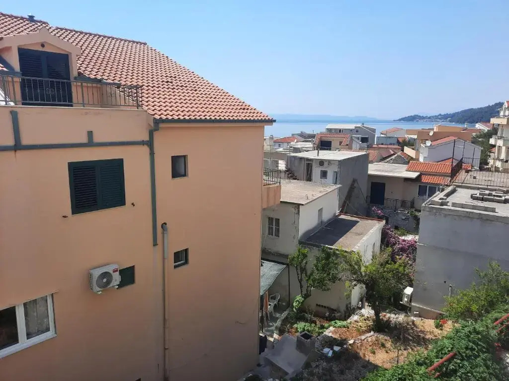 Apartment Mira II