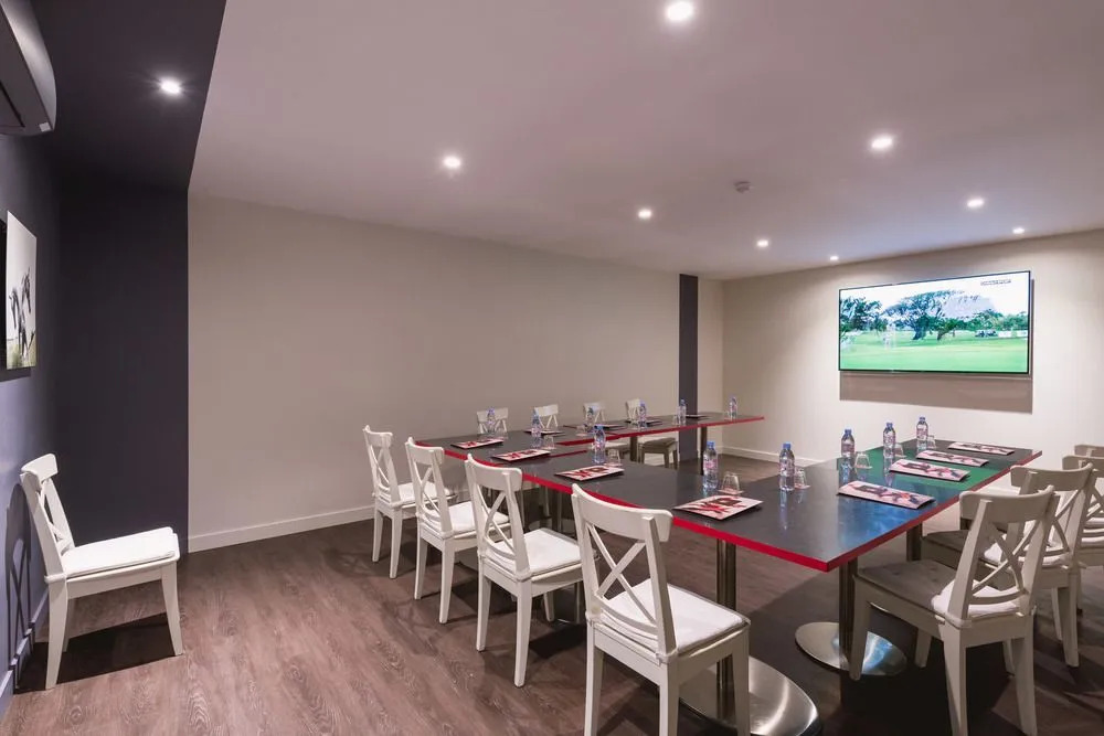 Qualys-Hotel Le Londres - Hotel & Appartements