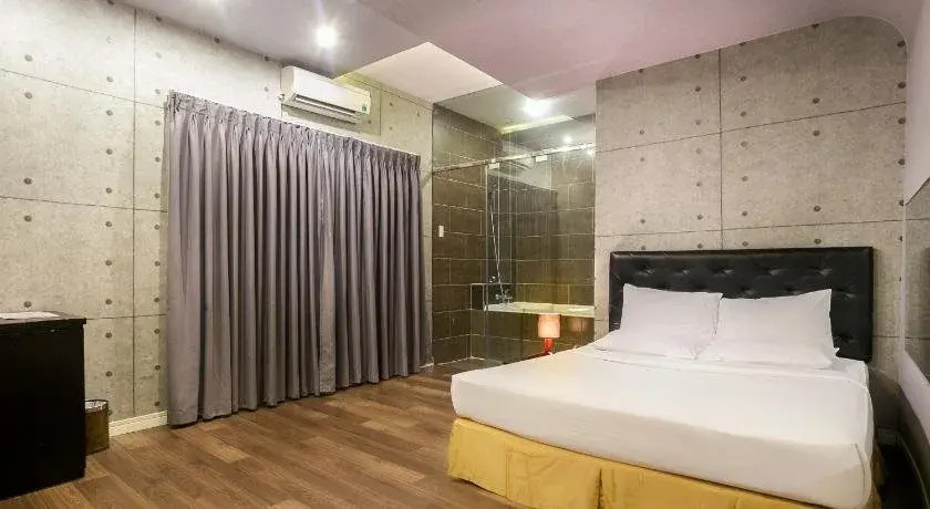 Triip Friday Hotel Phan Xich Long