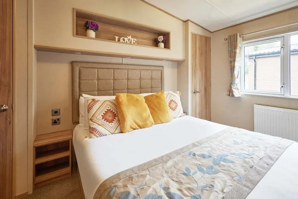 Host Stay Brooksbank Lodge