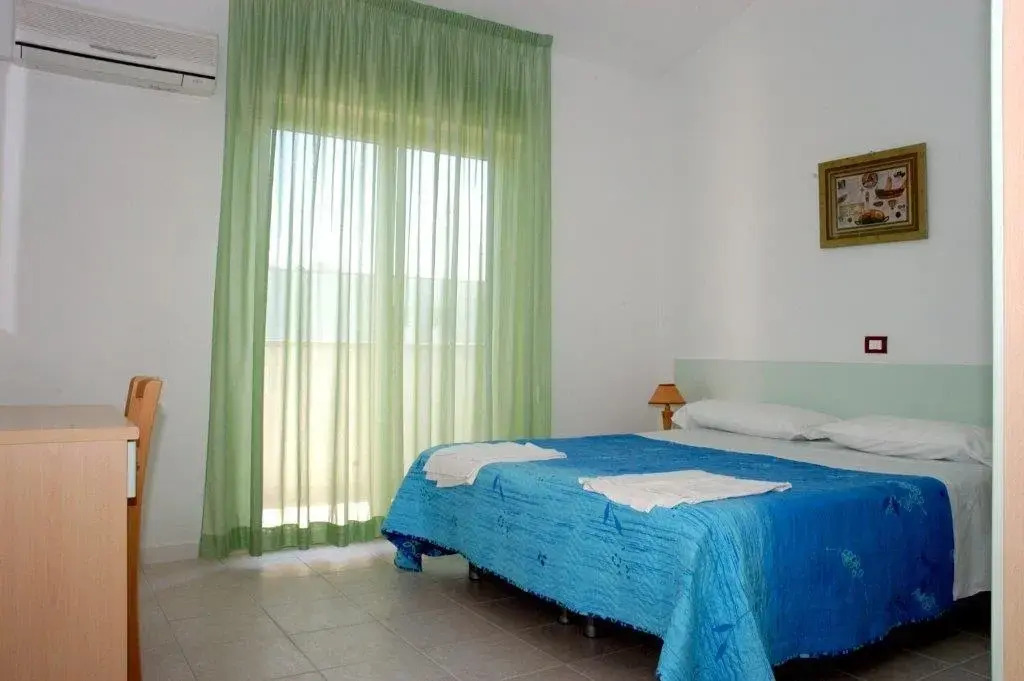 Long Beach Village Residence on the sea with private beach included
